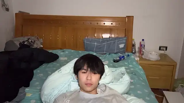 Snapshot of w5206t chatting on November 9, 2025, 8:18 pm w5206t online show from November 9, 2025, 8:18 pm