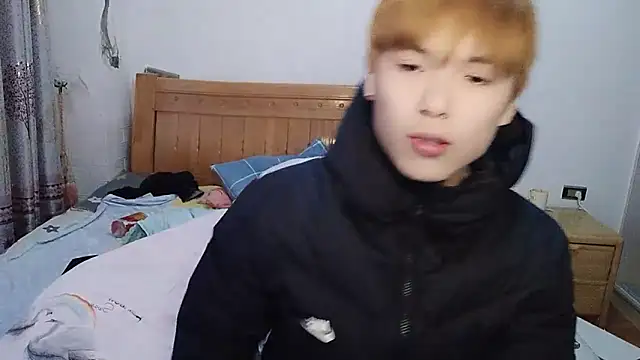 Snapshot of w5206t chatting on December 14, 2025, 7:58 am w5206t online show from December 14, 2025, 7:58 am