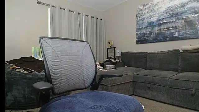 LeeCox online show from January 25, 2025, 8:42 am