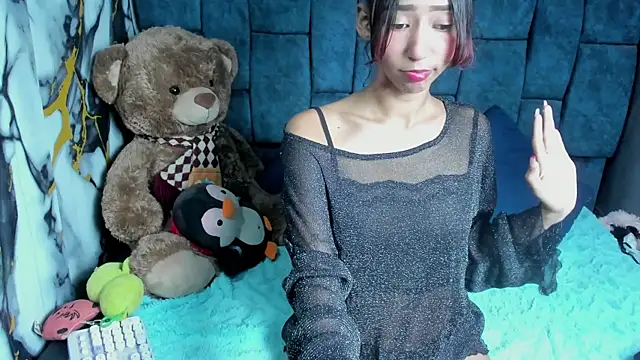 ValentinaKlean online show from July 16, 2026, 1:33 am
