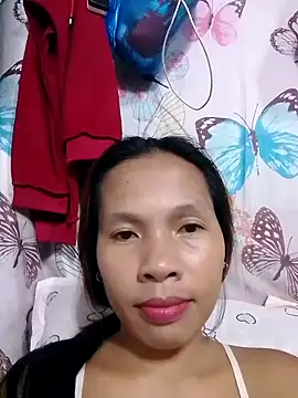 HotNaughtyGirl23 online show from December 5, 2025, 9:40 am