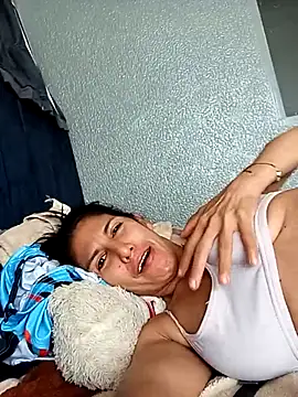 gattycahot online show from March 30, 2026, 3:35 pm