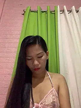 Cleo17 online show from May 17, 2026, 1:29 pm