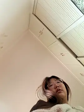 sisi-maiden online show from March 3, 2026, 4:07 am