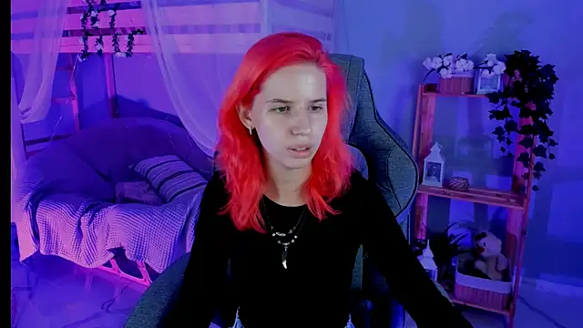 Snapshot of NitaNihil chatting on September 8, 2025, 5:12 pm NitaNihil online show from September 8, 2025, 5:12 pm