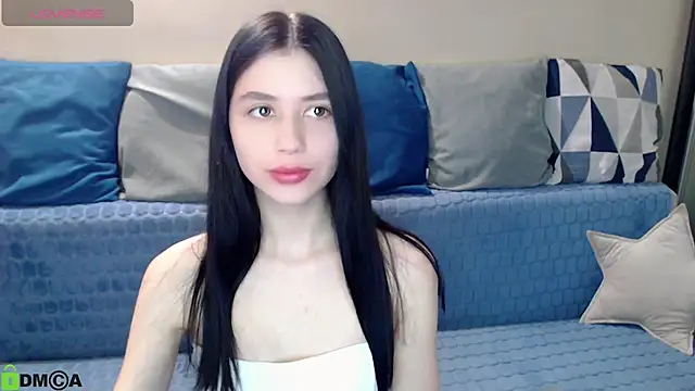 SelinLi online show from April 9, 2026, 8:31 am