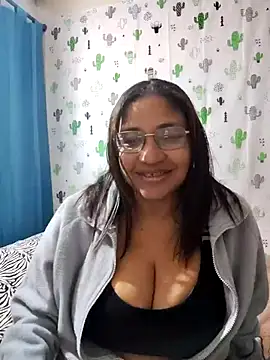 Avannay online show from September 13, 2025, 12:32 am