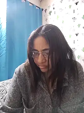 Avannay online show from October 16, 2025, 12:33 am