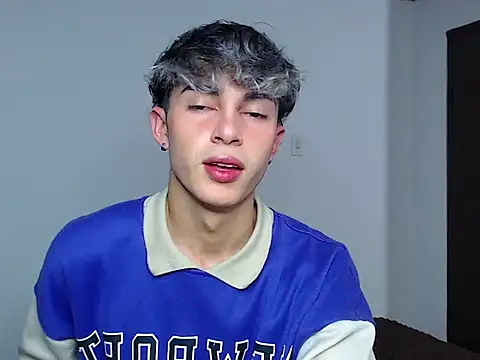 john vichenso online show from October 22, 2025, 10:20 pm