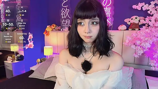 Shizuko  online show from May 14, 2026, 9:10 pm