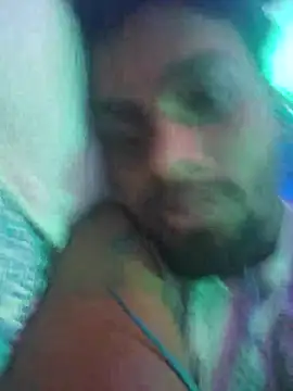 bikiiaa online show from September 17, 2025, 4:19 pm