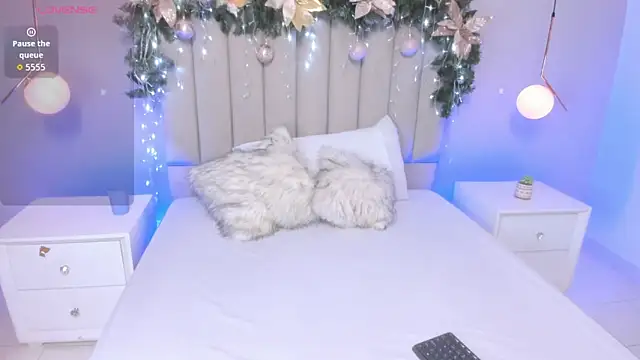 Dani rosse  online show from November 23, 2025, 1:55 pm