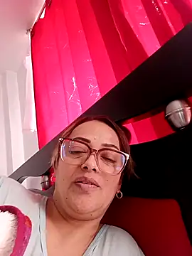 Lady 16 online show from February 1, 2026, 5:00 pm