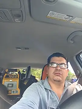 Snapshot of lucho8690 chatting on October 9, 2025, 4:16 pm lucho8690 online show from October 9, 2025, 4:16 pm