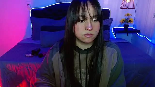 Eymmy 24 online show from September 25, 2025, 2:04 am