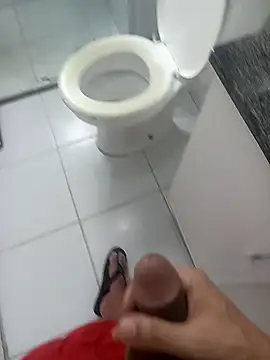 comobucetinhas online show from November 15, 2025, 7:21 pm