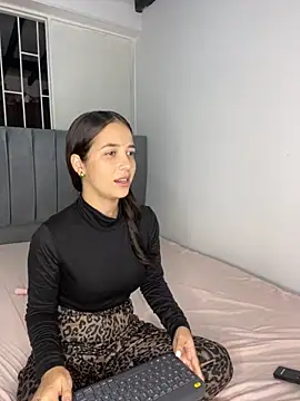 dalianataba online show from November 22, 2025, 2:49 pm