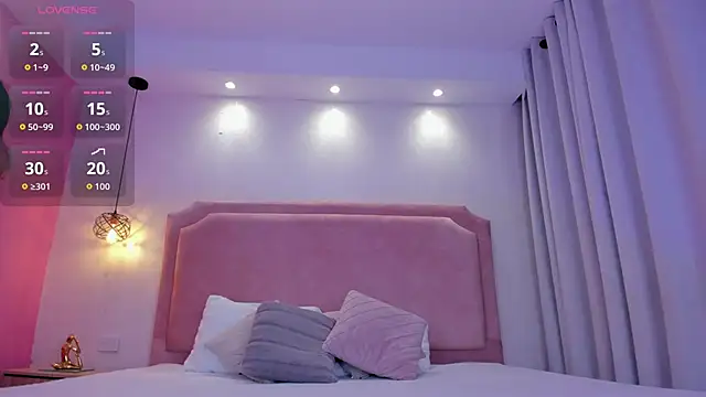 Ashlye Sstone online show from September 17, 2025, 10:55 pm