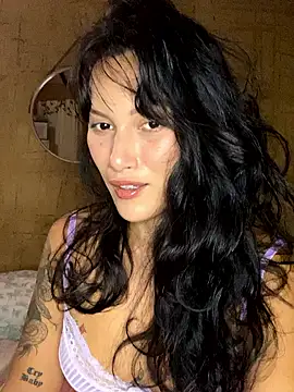 jepetitoiseau online show from September 22, 2025, 1:40 am