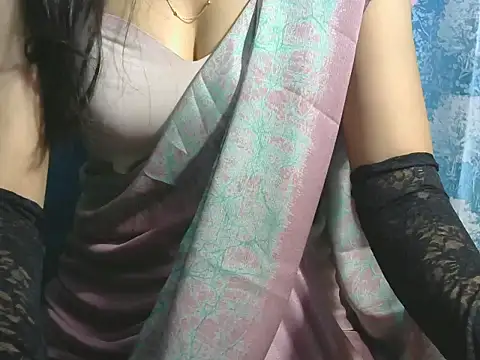 sheetal-sheetal95 online show from March 9, 2026, 5:17 pm