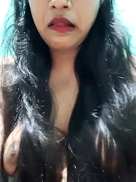 Snapshot of SugarWithSpice chatting on April 7, 2026, 8:15 am SugarWithSpice online show from April 7, 2026, 8:15 am