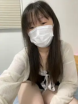 Snapshot of ichi89_1101 chatting on October 24, 2025, 11:28 am ichi89 1101 online show from October 24, 2025, 11:28 am