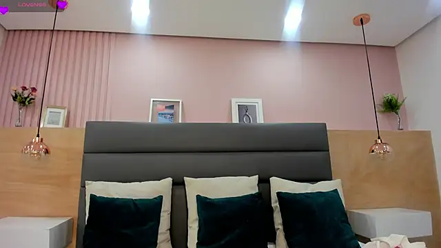 Snapshot of _emma_willliams_ chatting on October 2, 2025, 1:40 pm emma willliams online show from October 2, 2025, 1:40 pm