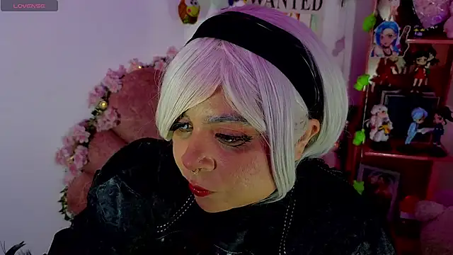 Lucycosplay777 online show from April 25, 2026, 5:32 am