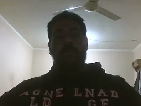 Snapshot of elpoop7305 chatting on February 7, 2026, 11:52 pm elpoop7305 online show from February 7, 2026, 11:52 pm