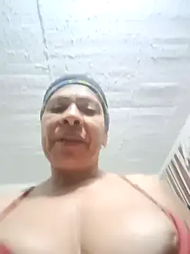 Morenaza6420 online show from November 30, 2025, 12:53 pm