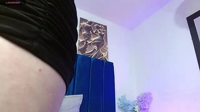 Annie switt online show from March 2, 2026, 4:14 am