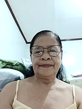 Snapshot of Sweet-Lita50 chatting on April 28, 2026, 12:09 am Sweet-Lita50 online show from April 28, 2026, 12:09 am