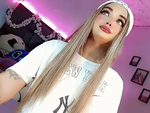 Snapshot of kattie_Sweet_ chatting on October 26, 2025, 12:49 am kattie Sweet  online show from October 26, 2025, 12:49 am