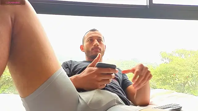 Snapshot of enormous_c0ckk chatting on November 7, 2025, 5:13 pm enormous c0ckk online show from November 7, 2025, 5:13 pm