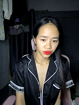 TiNa 04 online show from September 9, 2025, 7:46 pm