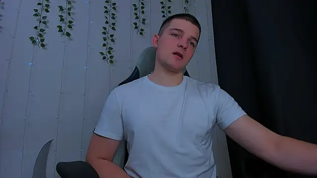 Your Claddagh online show from November 29, 2025, 6:22 pm