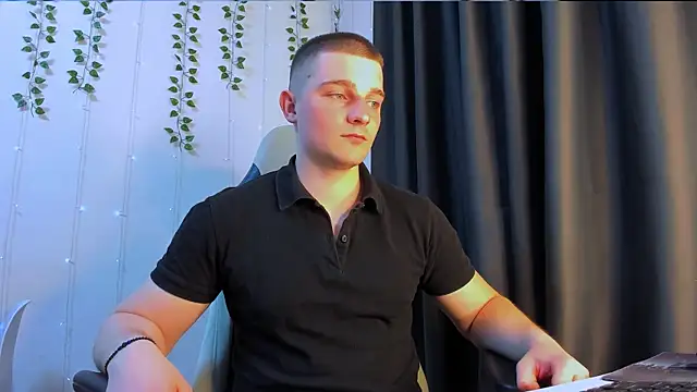 Your Claddagh online show from April 2, 2026, 7:00 pm