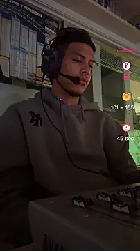 Snapshot of StrokingDaddy4 chatting on March 9, 2026, 10:19 am StrokingDaddy4 online show from March 9, 2026, 10:19 am