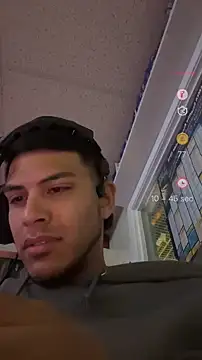 Snapshot of StrokingDaddy4 chatting on March 11, 2026, 10:21 am StrokingDaddy4 online show from March 11, 2026, 10:21 am