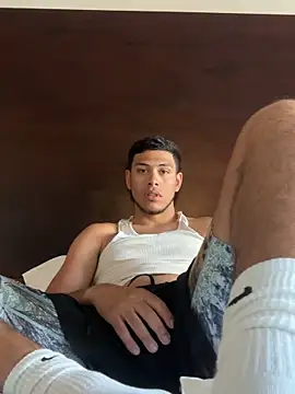 Snapshot of StrokingDaddy4 chatting on March 20, 2026, 4:23 pm StrokingDaddy4 online show from March 20, 2026, 4:23 pm