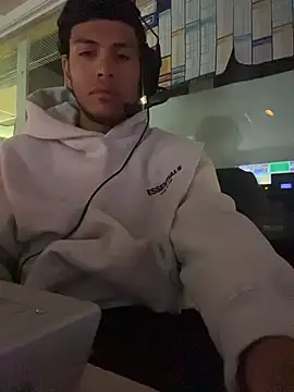 Snapshot of StrokingDaddy4 chatting on April 2, 2026, 10:24 am StrokingDaddy4 online show from April 2, 2026, 10:24 am