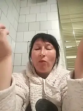 Funny Karina online show from September 10, 2025, 8:42 pm