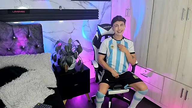 Saimonvela online show from April 16, 2026, 7:09 am