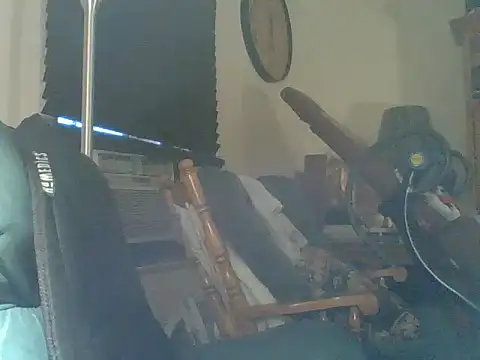 dicinyou80 online show from November 12, 2025, 12:27 pm