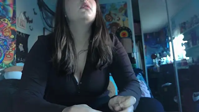 Snapshot of bimbo_gurl chatting on October 28, 2025, 10:56 pm bimbo gurl online show from October 28, 2025, 10:56 pm