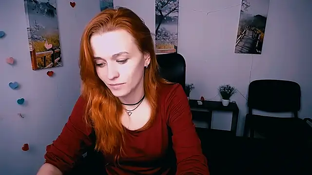 PeppyMia online show from November 28, 2025, 7:44 am