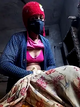 MISS-KAYA online show from November 25, 2025, 10:10 pm