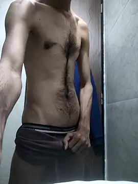 Snapshot of fckboy987 chatting on March 1, 2026, 7:21 am fckboy987 online show from March 1, 2026, 7:21 am