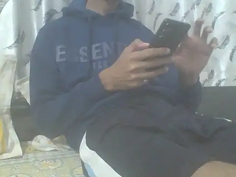 Snapshot of fckboy987 chatting on March 2, 2026, 6:15 pm fckboy987 online show from March 2, 2026, 6:15 pm