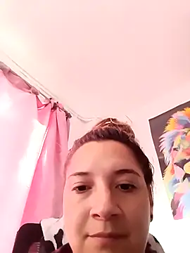 Agatha bellucci  online show from February 15, 2026, 9:11 pm